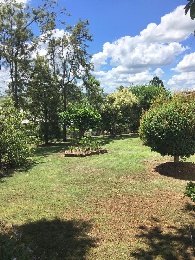 Hideaway On Hume #3 Bed & Breakfast Boonah Exterior photo
